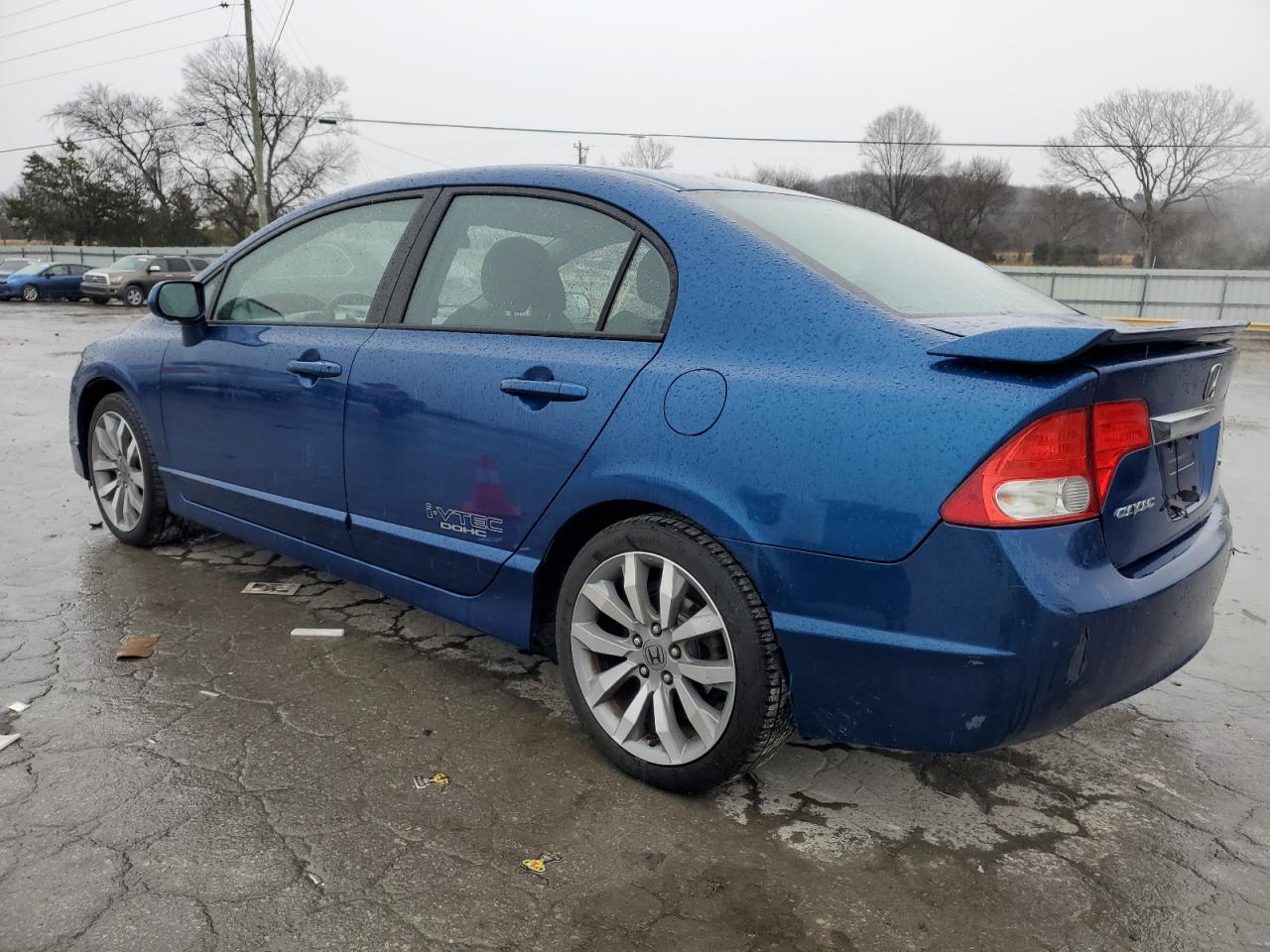 2011 Honda Civic - Image 2