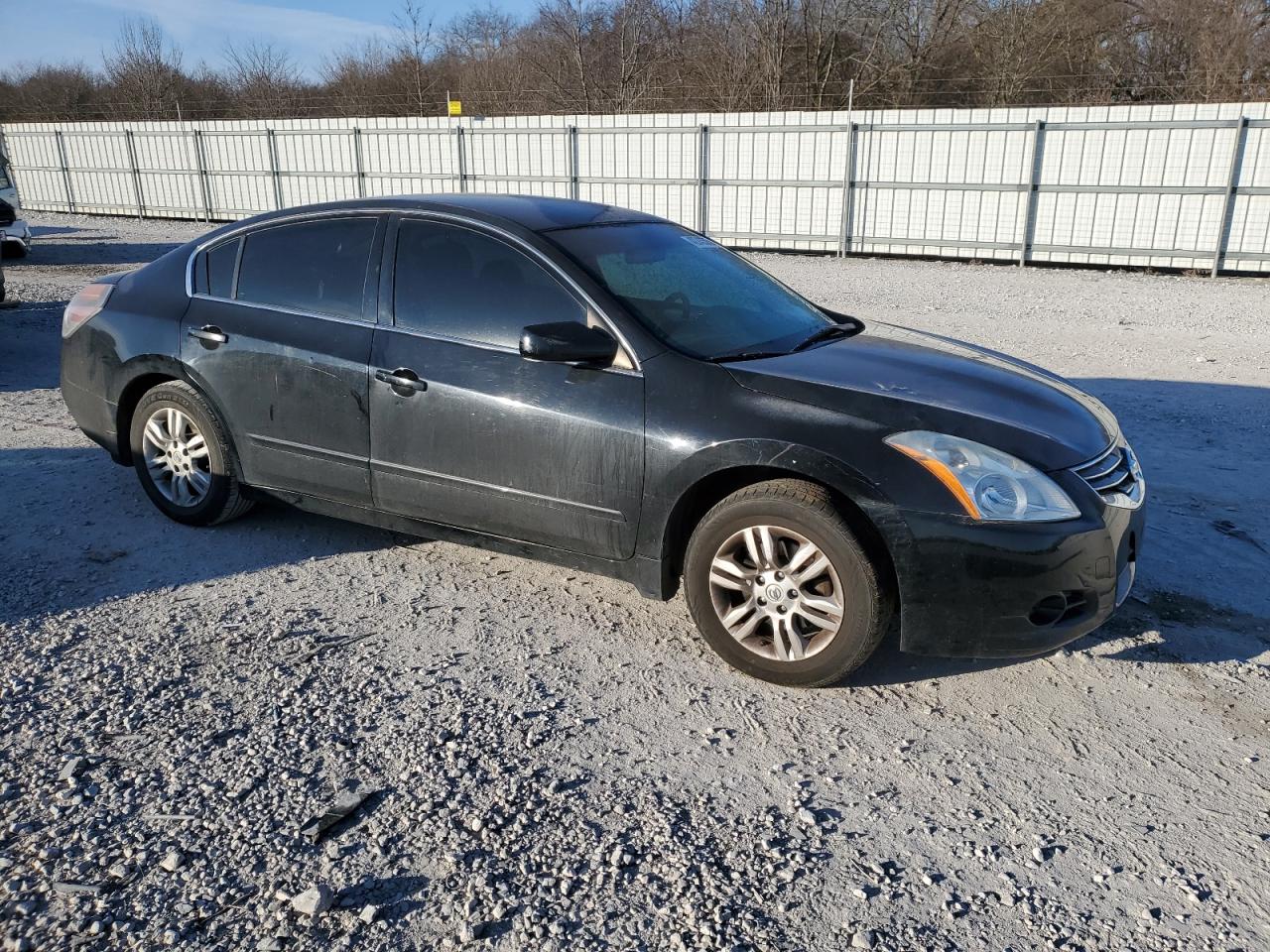 2010 Nissan Altima - Image 4