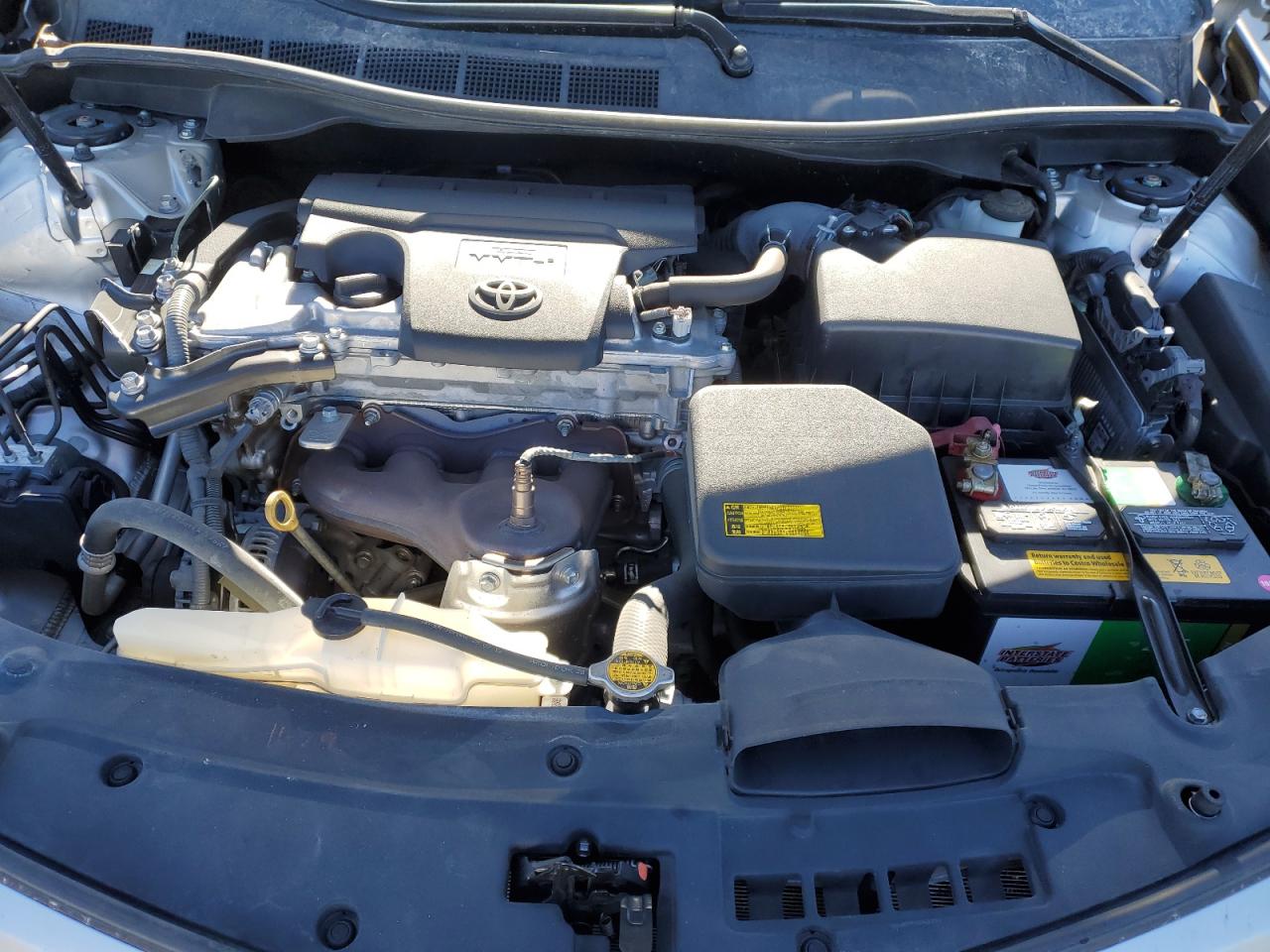 2012 Toyota Camry - Image 11