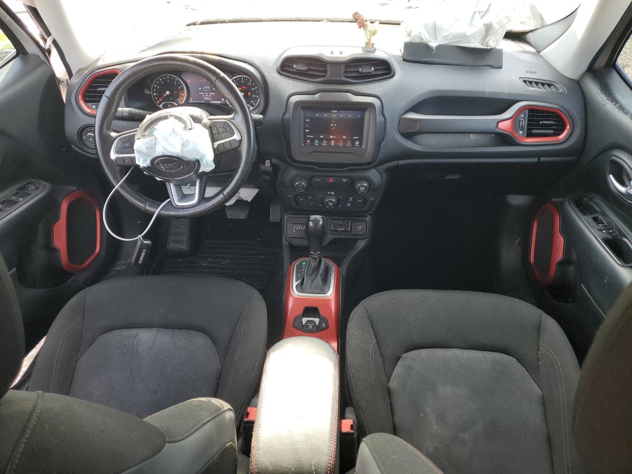 ZACCJBCB6JPG76578 JEEP RENEGADE 2018
