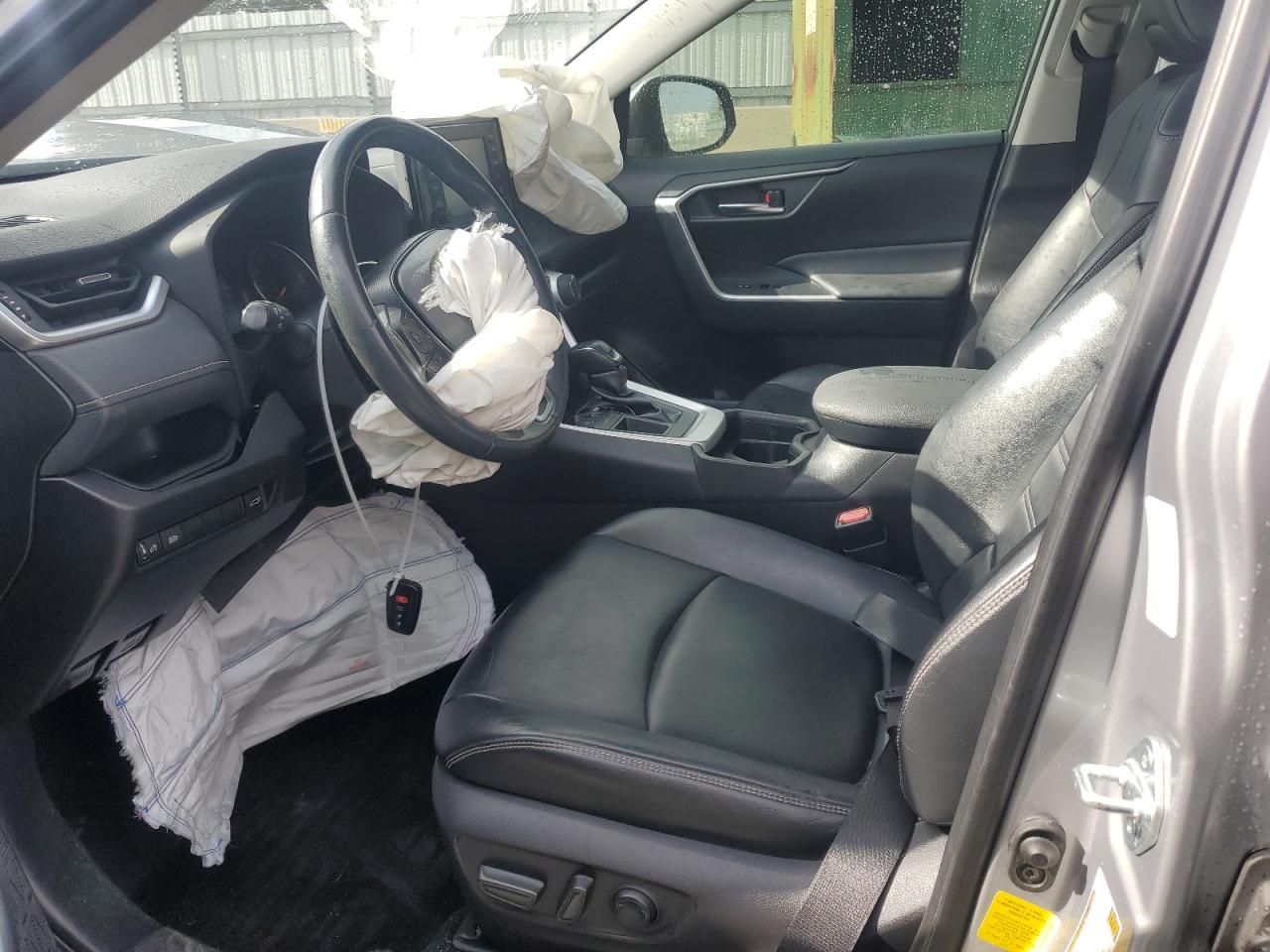 2019 Toyota RAV 4 - Image 7