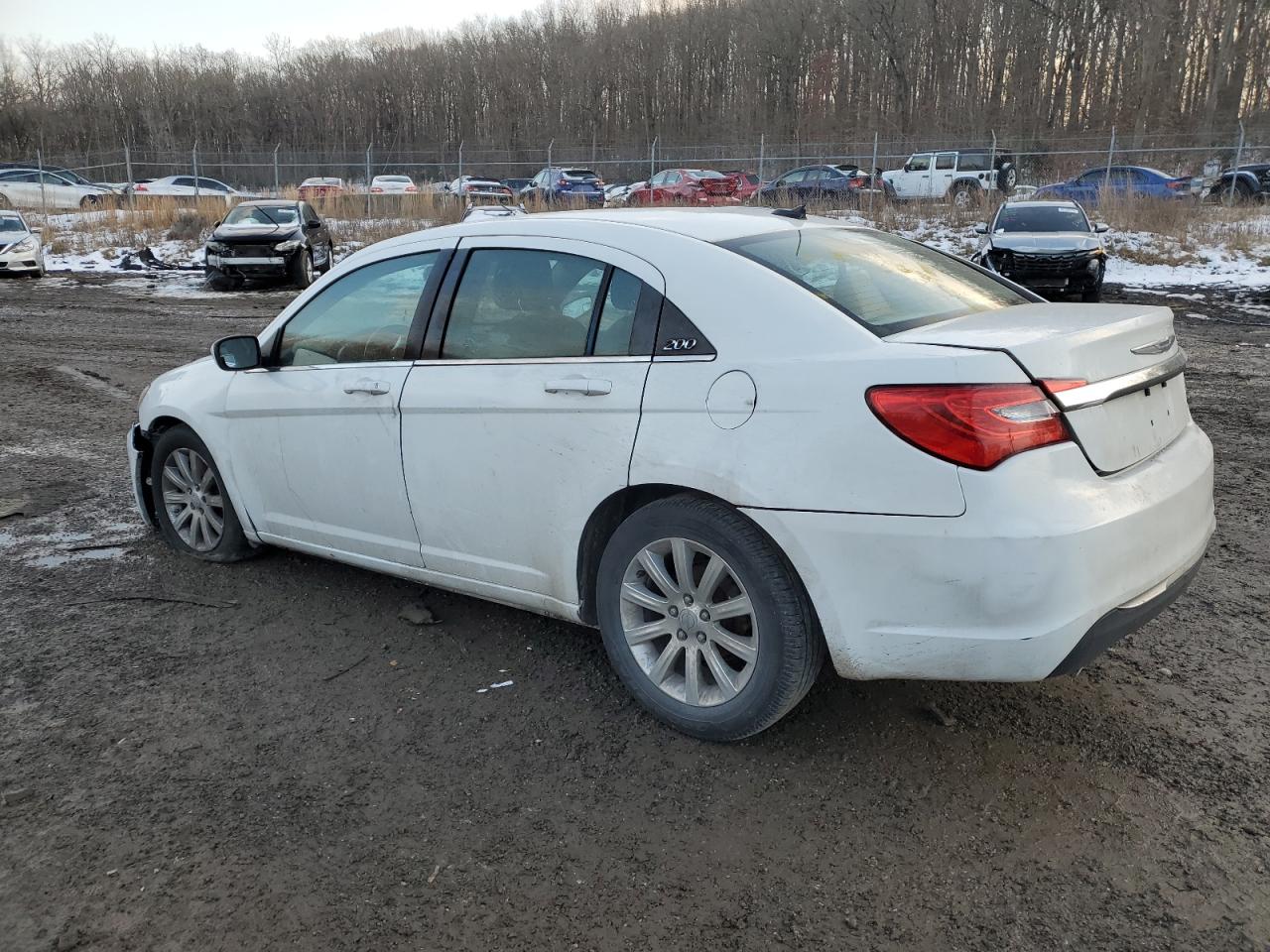 2012 Chrysler 200 - Image 2