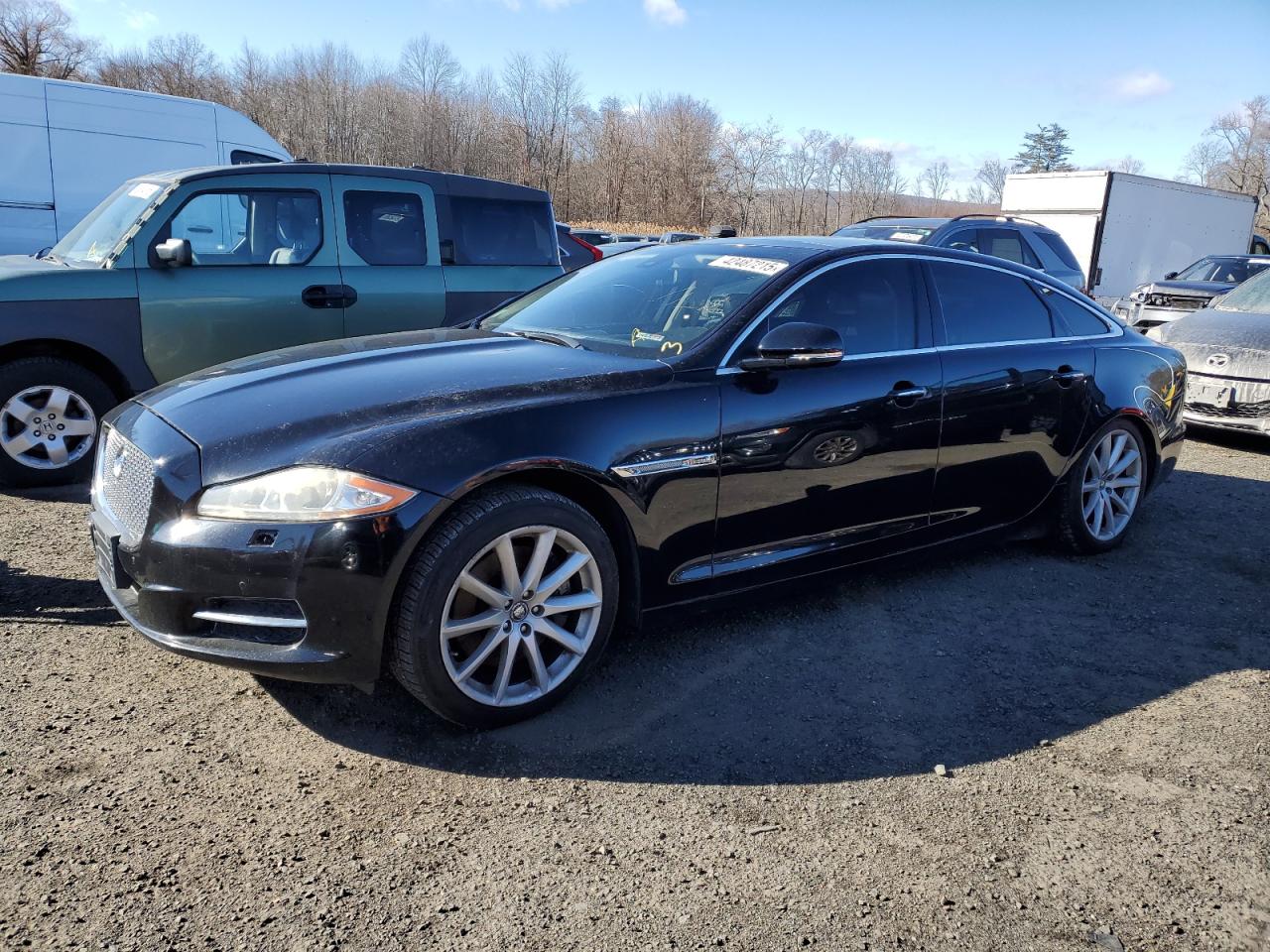 2011 Jaguar XJ - Image 1