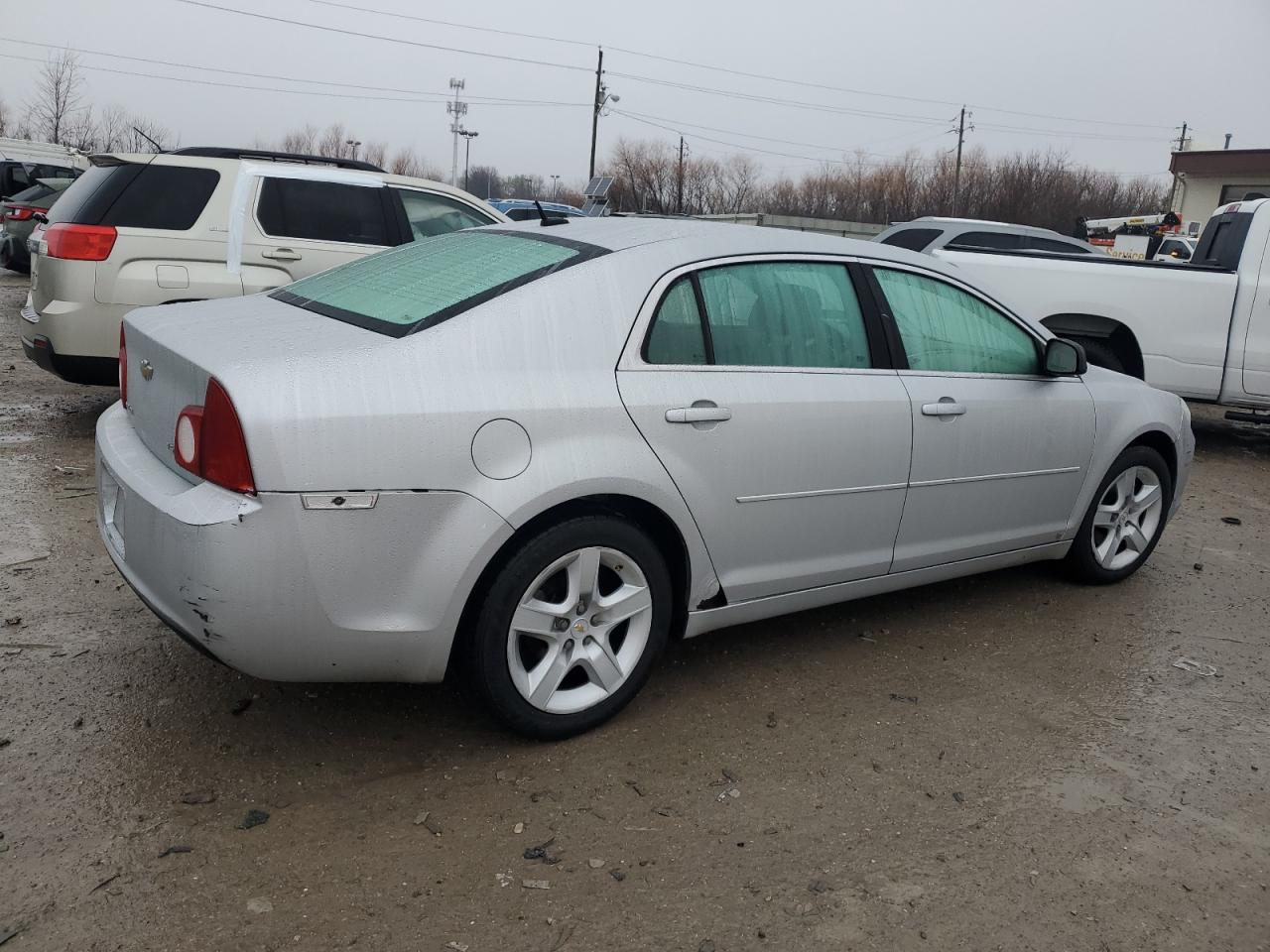 2009 Chevrolet Malibu - Image 3