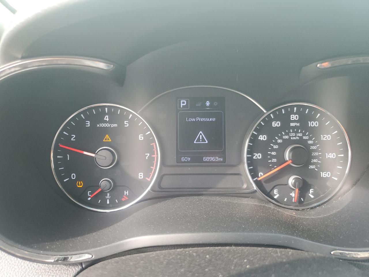 2018 Kia Forte - Image 9