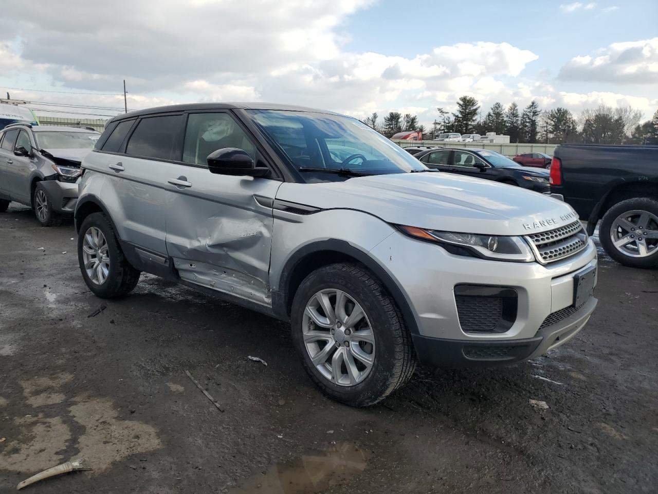 2018 Land Rover Range Rover - Image 4