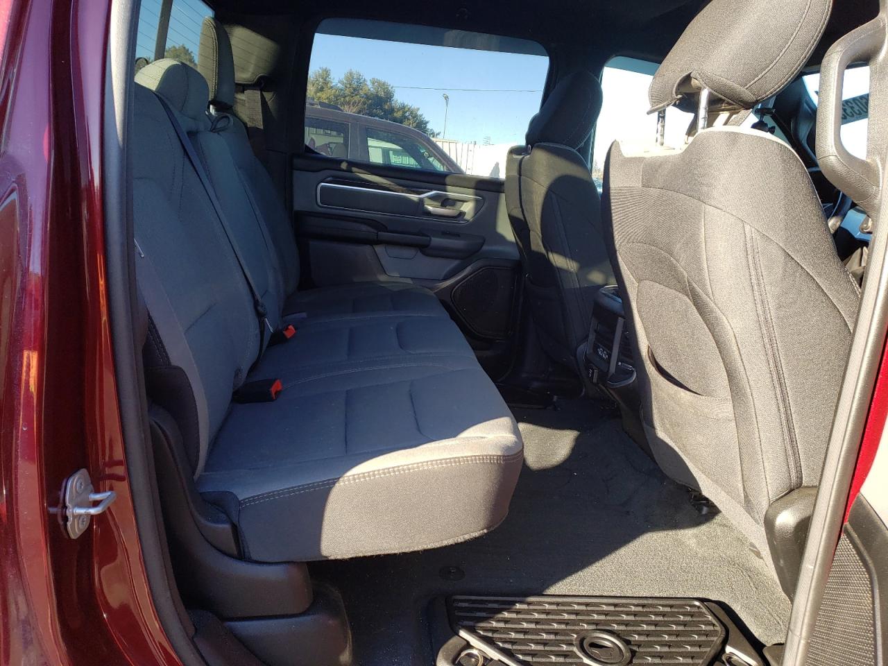 2021 RAM 1500 - Image 10