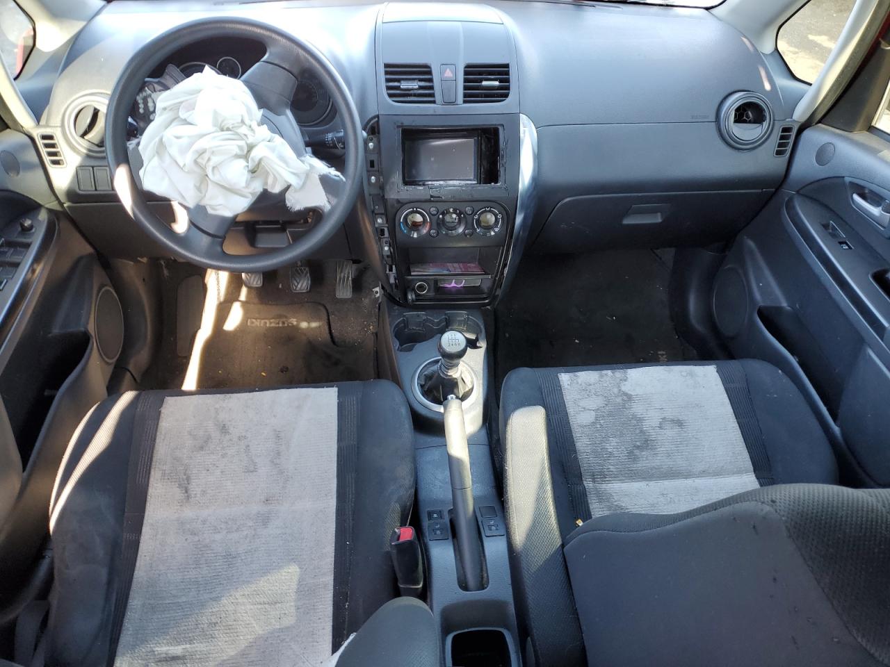 2012 Suzuki SX4 - Image 8