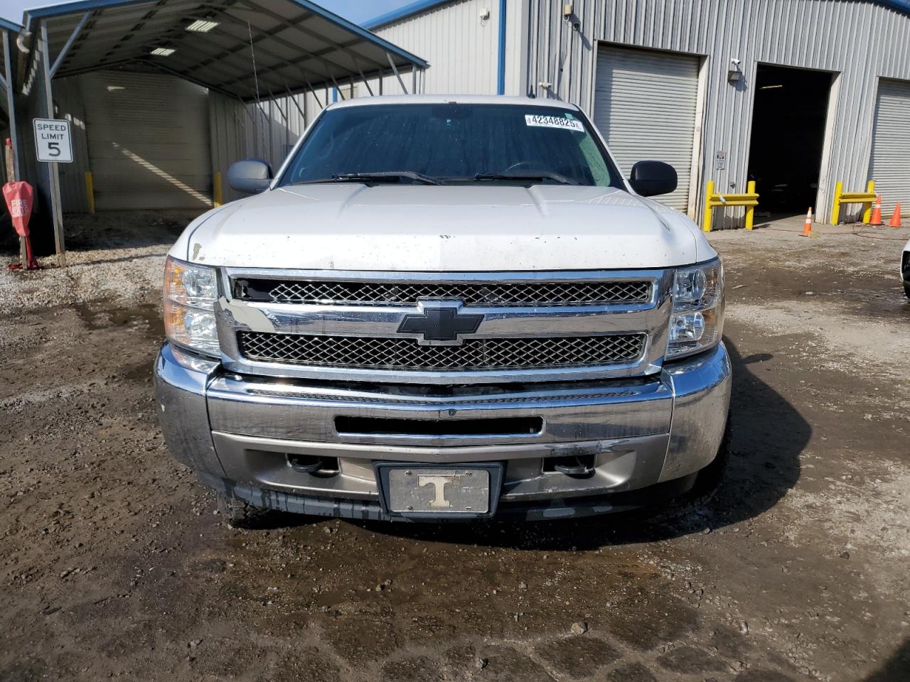 2012 Chevrolet Silverado - Image 5