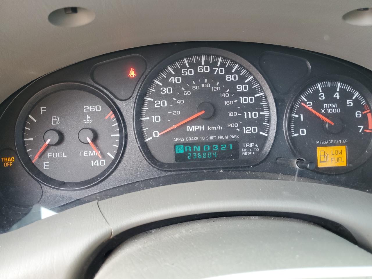 2005 Chevrolet Impala - Image 9