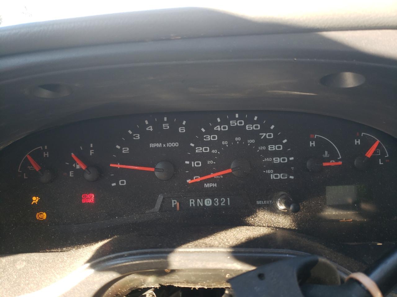 2005 Ford Econoline - Image 9