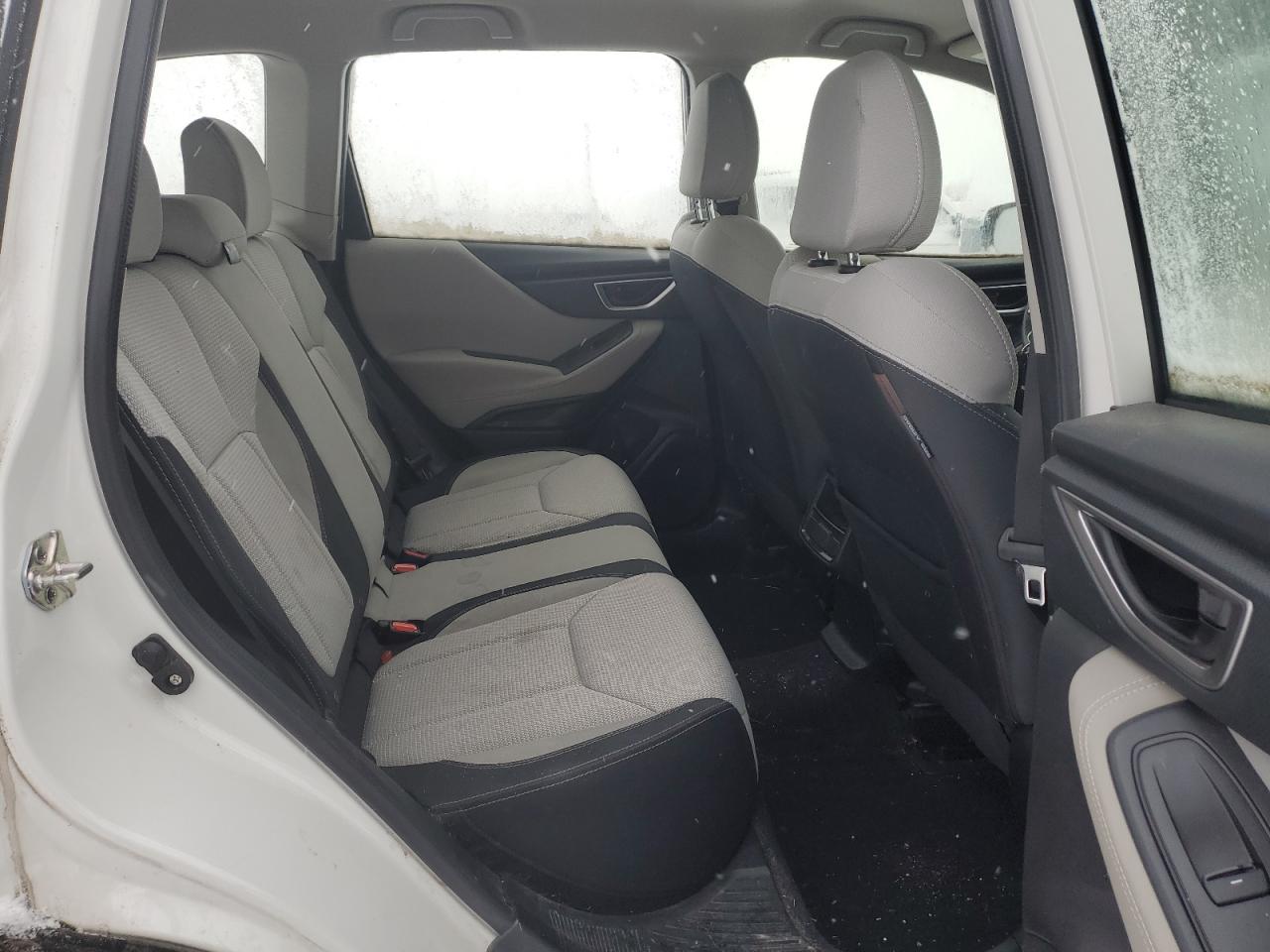 2021 Subaru Forester - Image 11