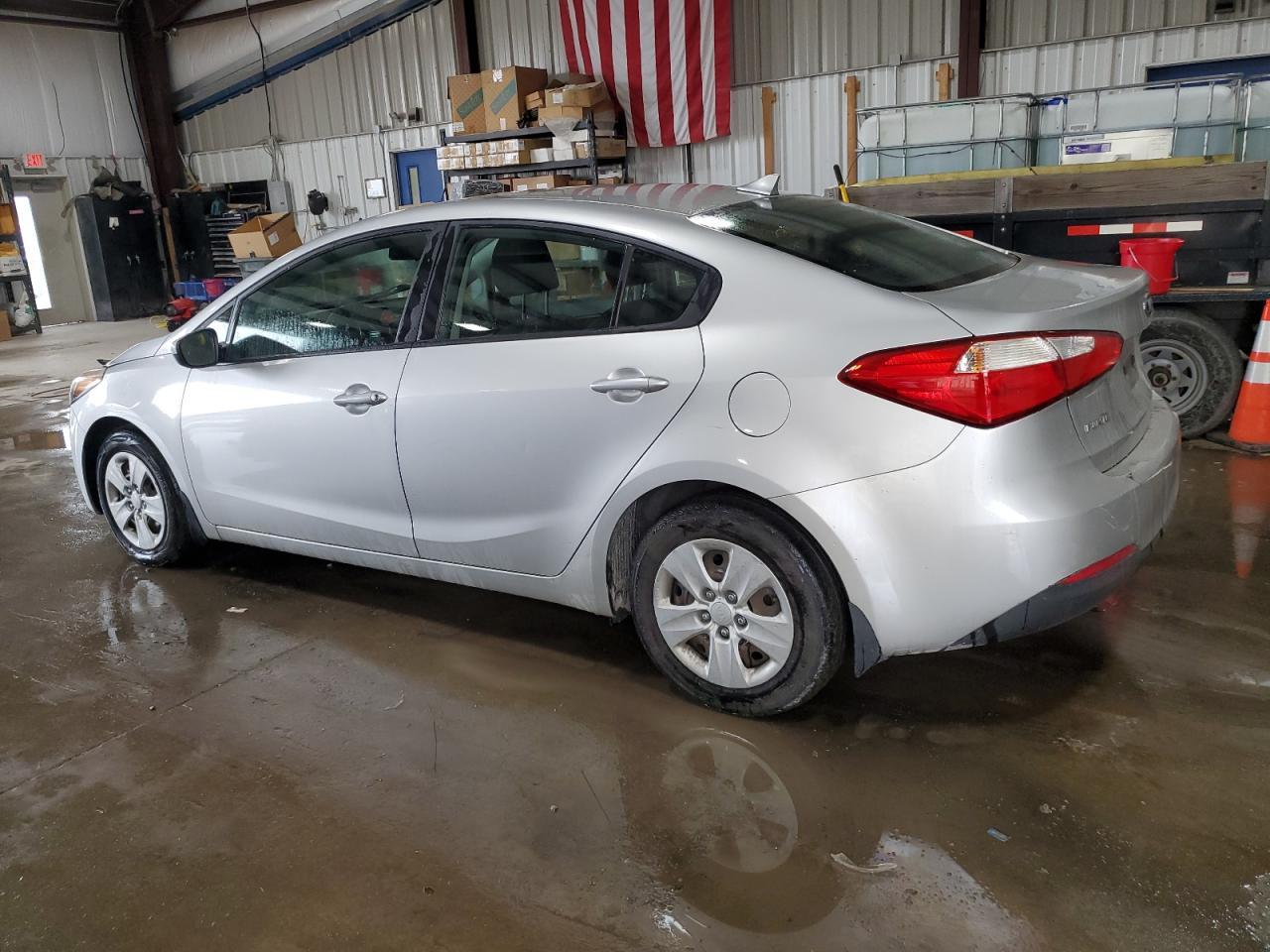 2014 Kia Forte - Image 2