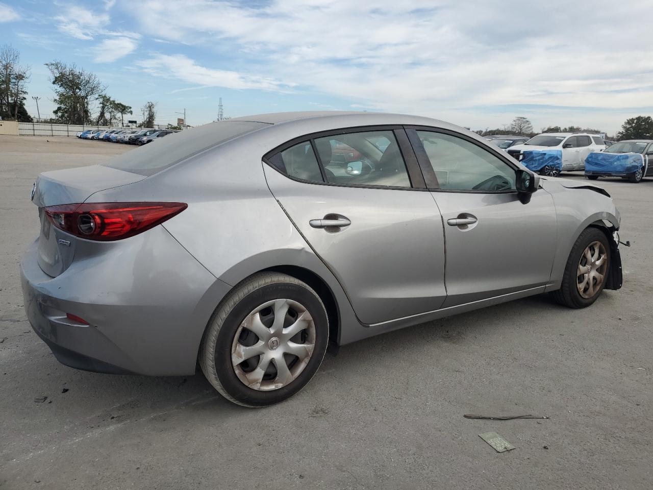 VIN 3MZBM1U75FM229948 2015 MAZDA 3 no.3