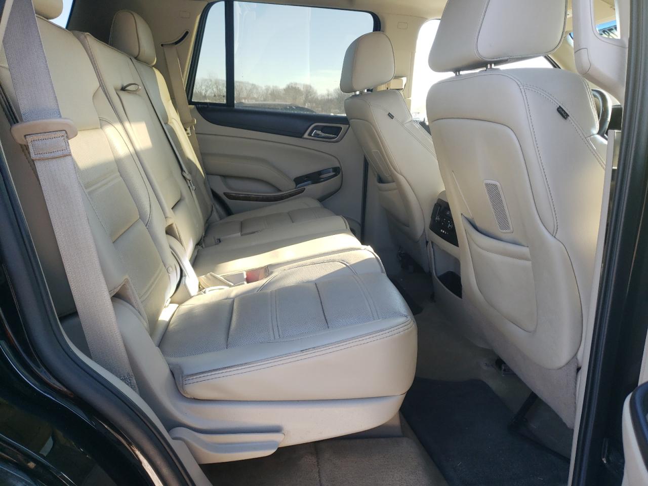 2015 GMC Yukon - Image 11