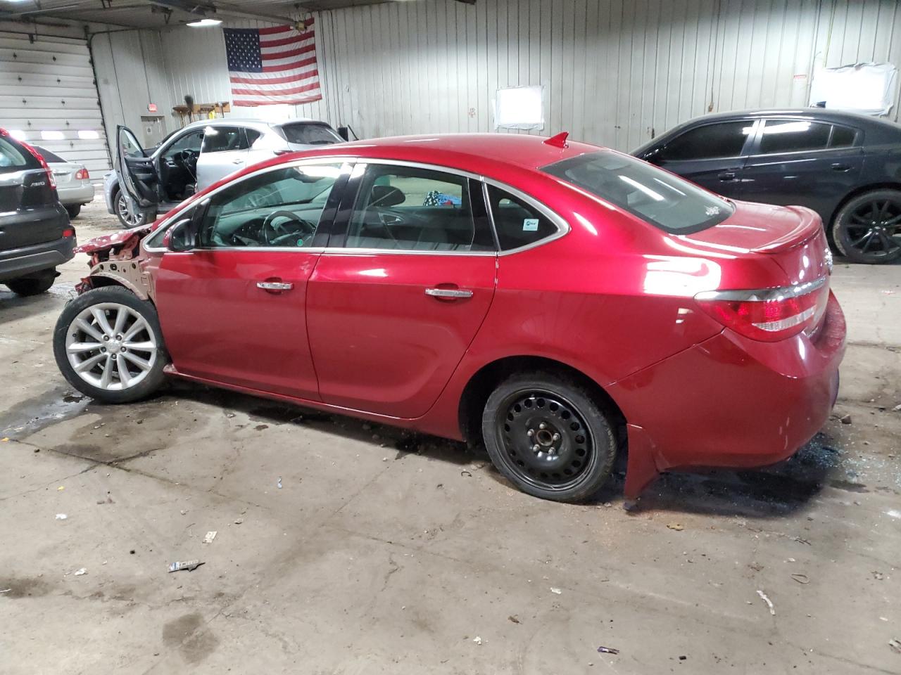 VIN 1G4PT5SV3E4201334 2014 BUICK VERANO no.2