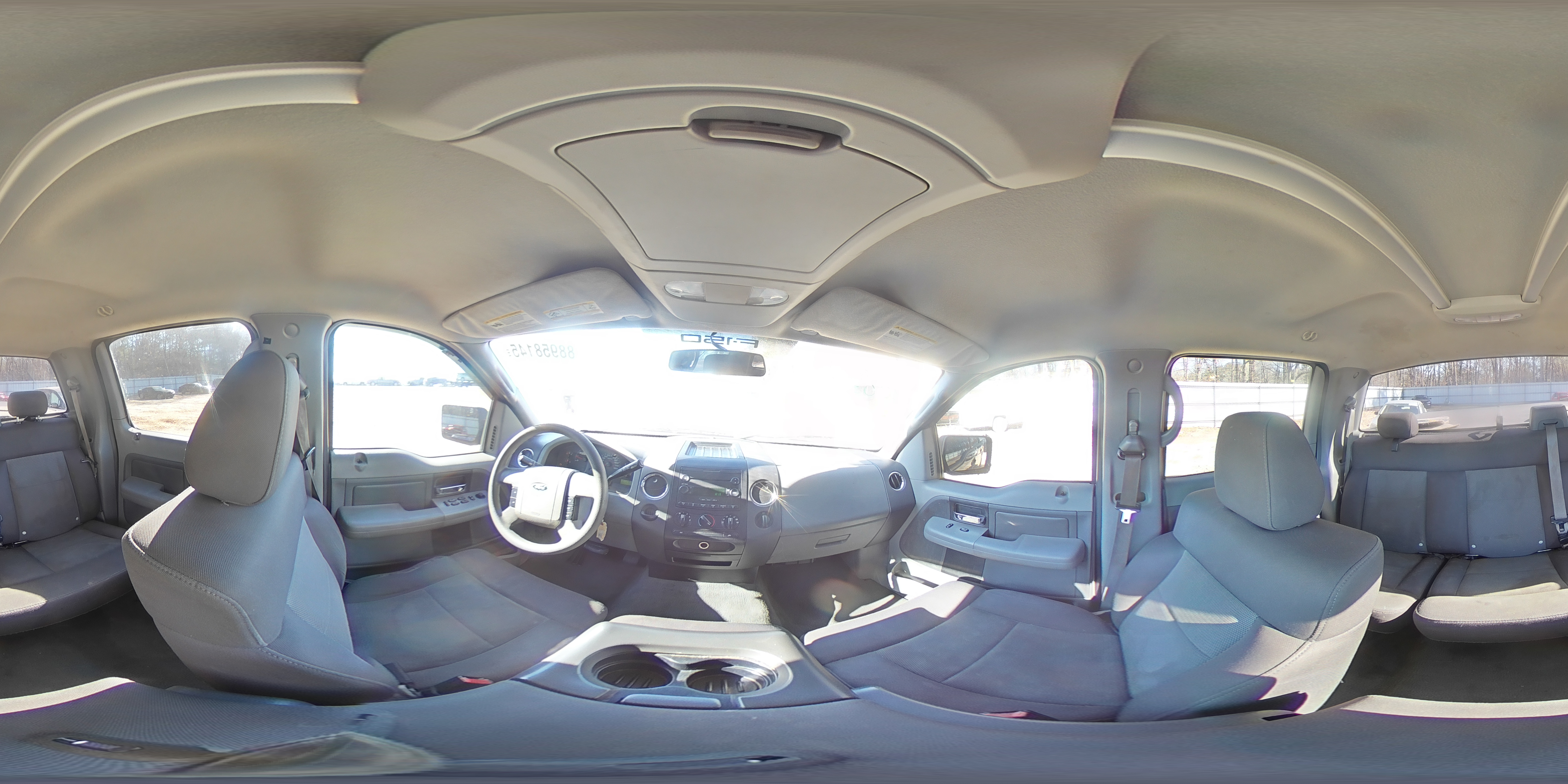 2004 Ford F-150 - Image 13