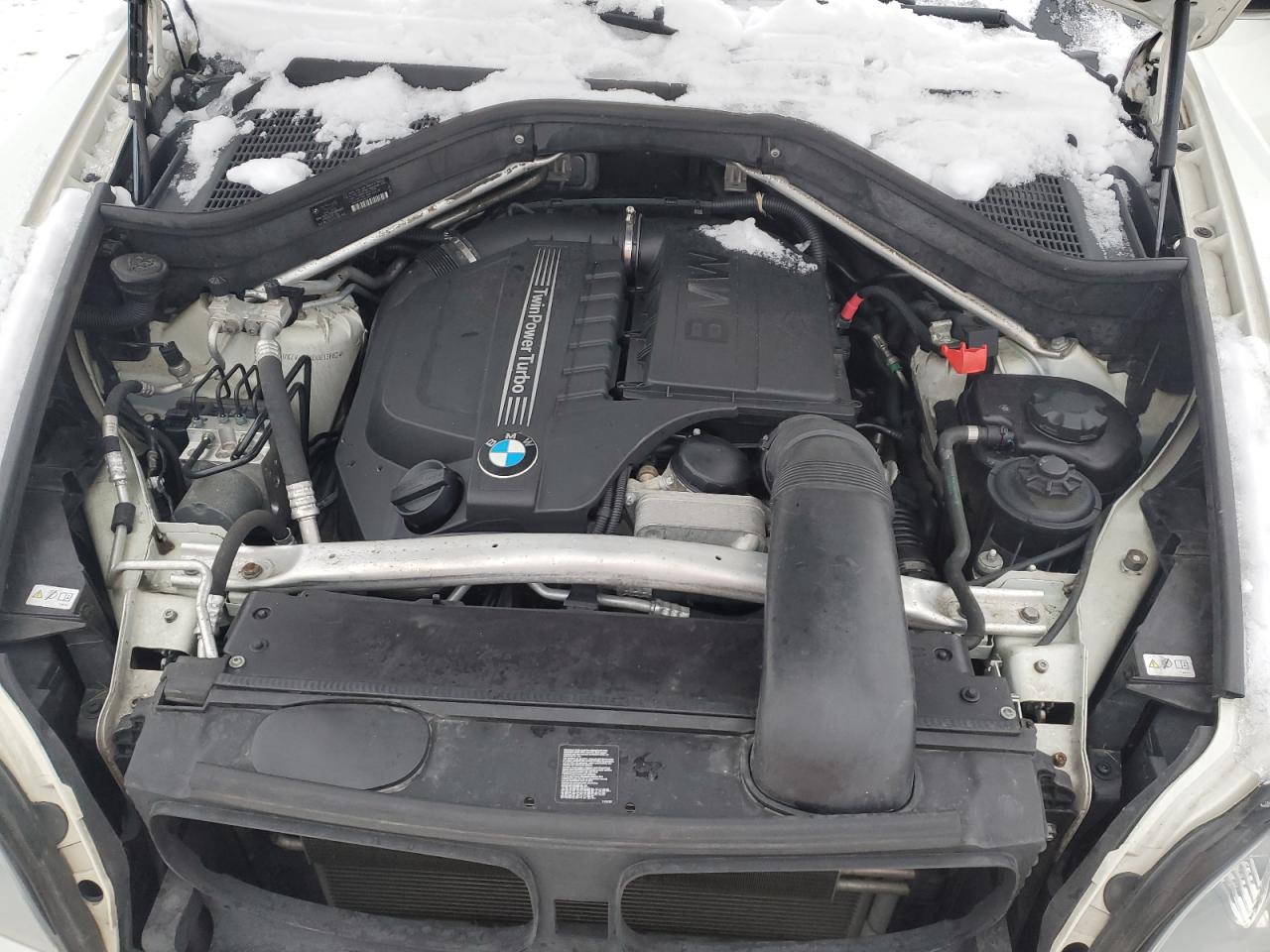 2013 BMW X5 - Image 13