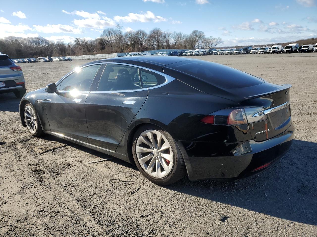 VIN 5YJSA1E43GF139378 2016 TESLA MODEL S no.2