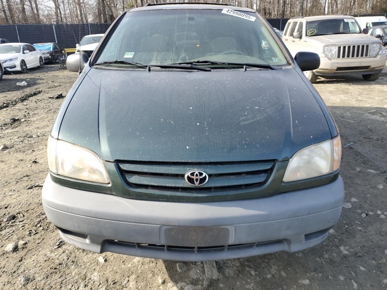2003 Toyota Sienna - Image 5