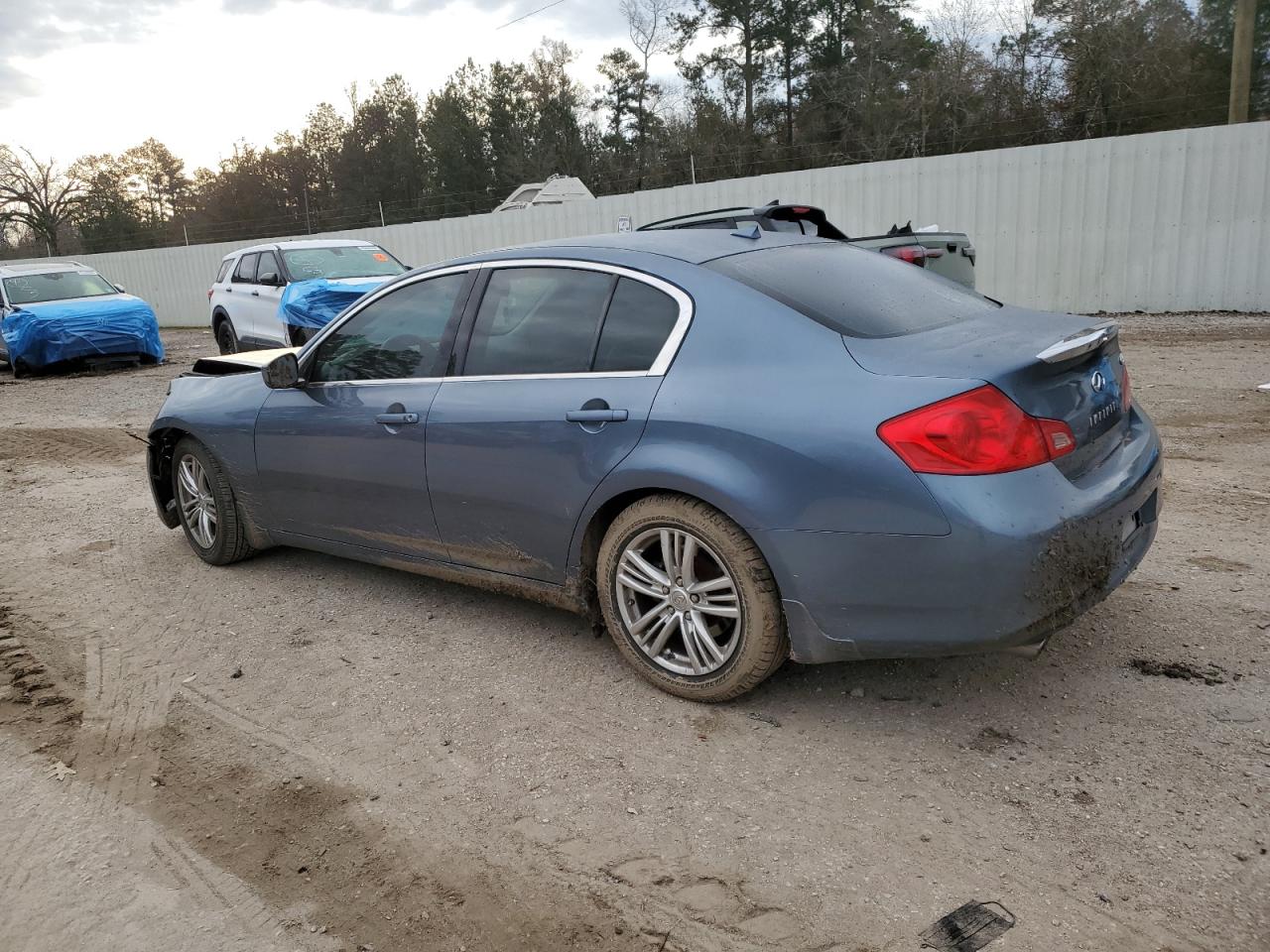 2010 Infiniti G - Image 2