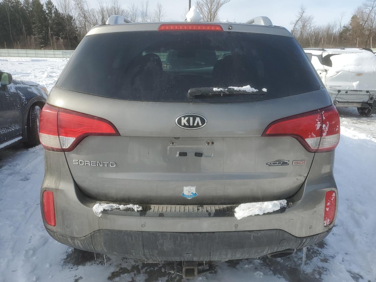 2014 Kia Sorento - Image 6