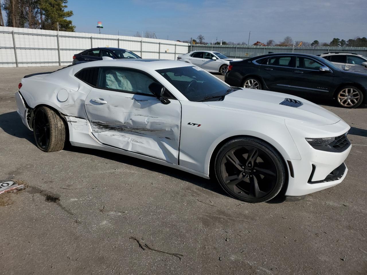 2020 Chevrolet Camaro - Image 4