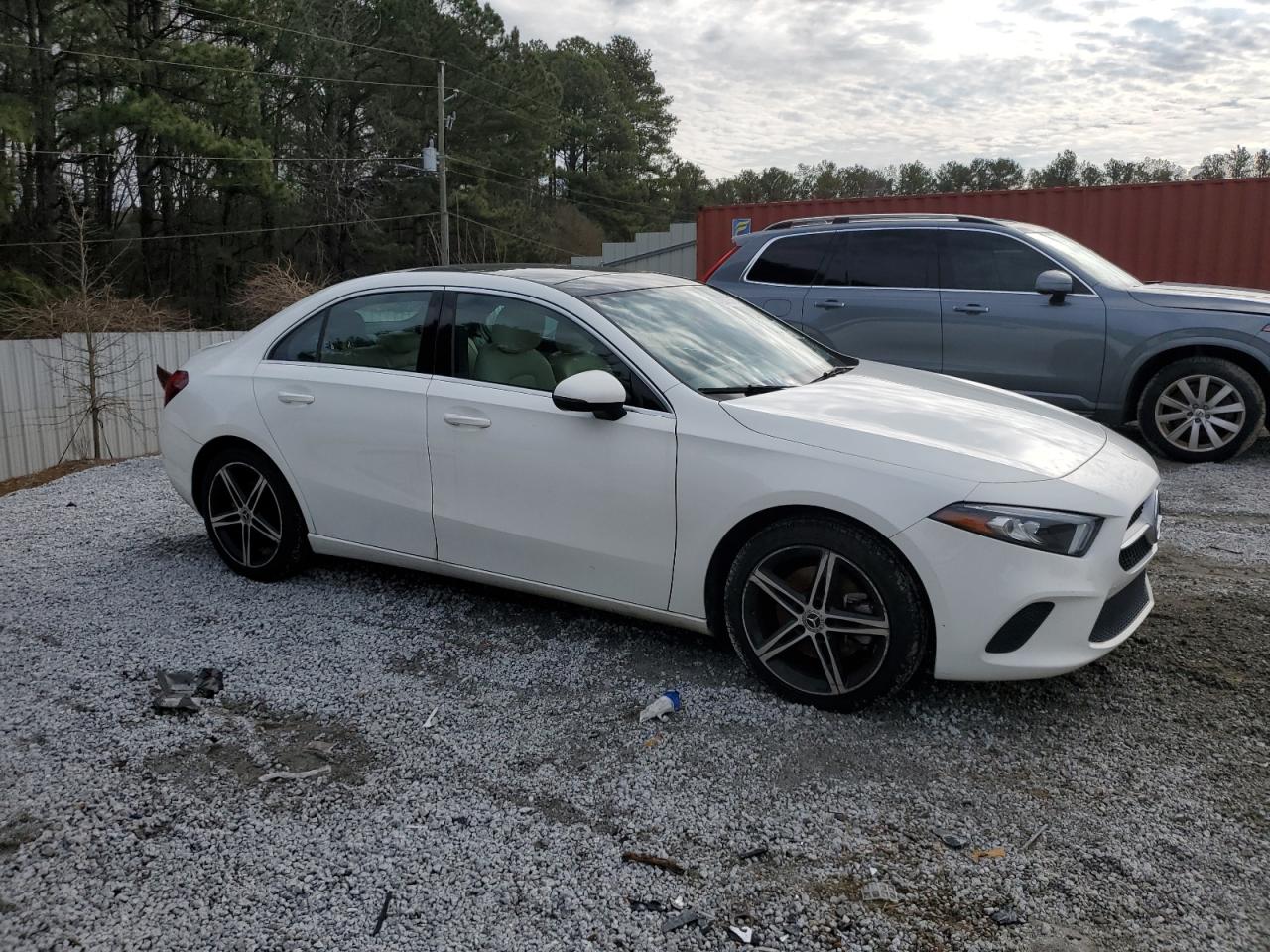 2019 Mercedes-Benz A-klasse - Image 4