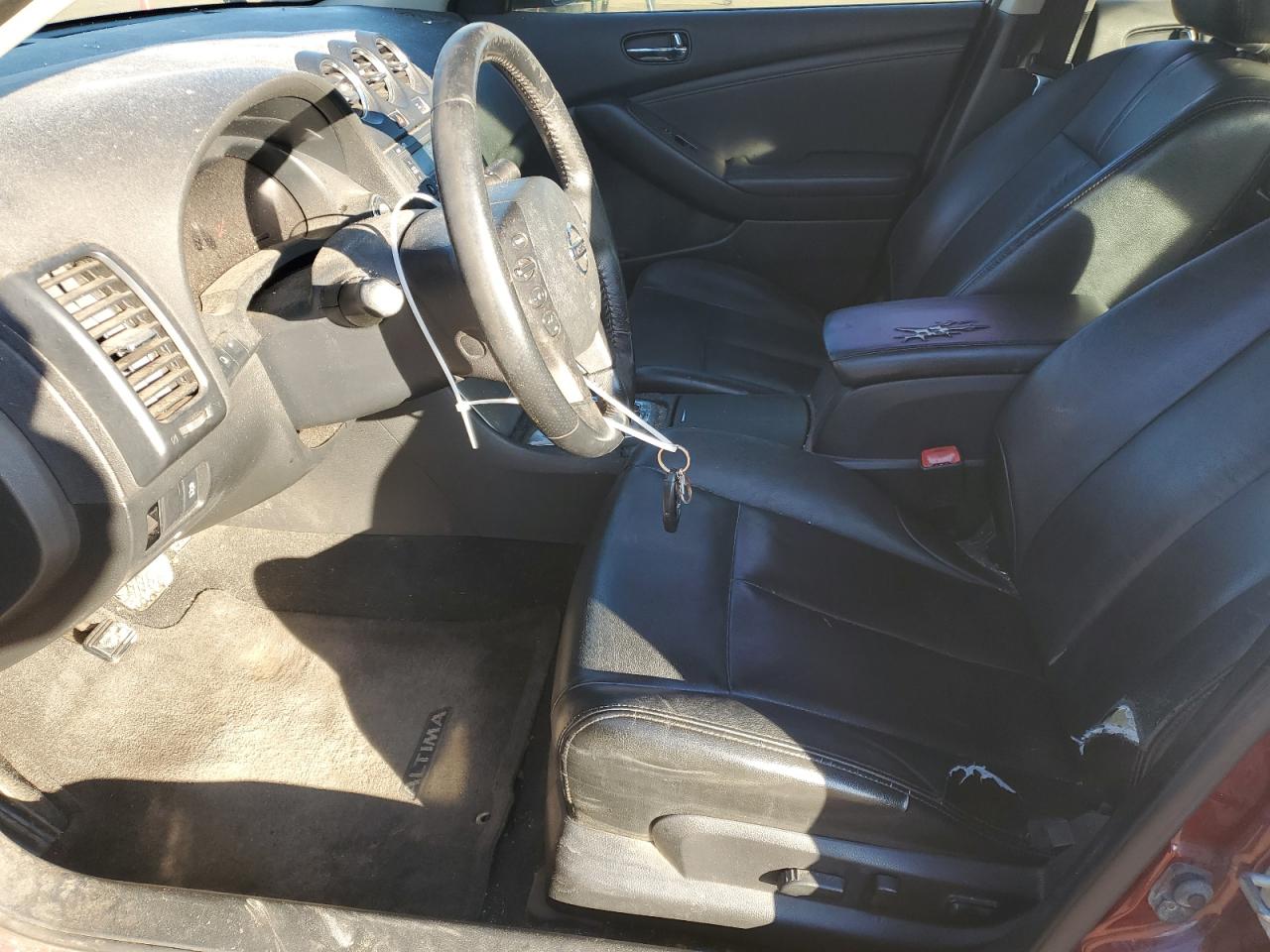 2012 Nissan Altima - Image 7