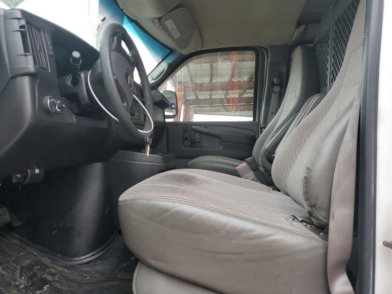 2013 Chevrolet Express - Image 7