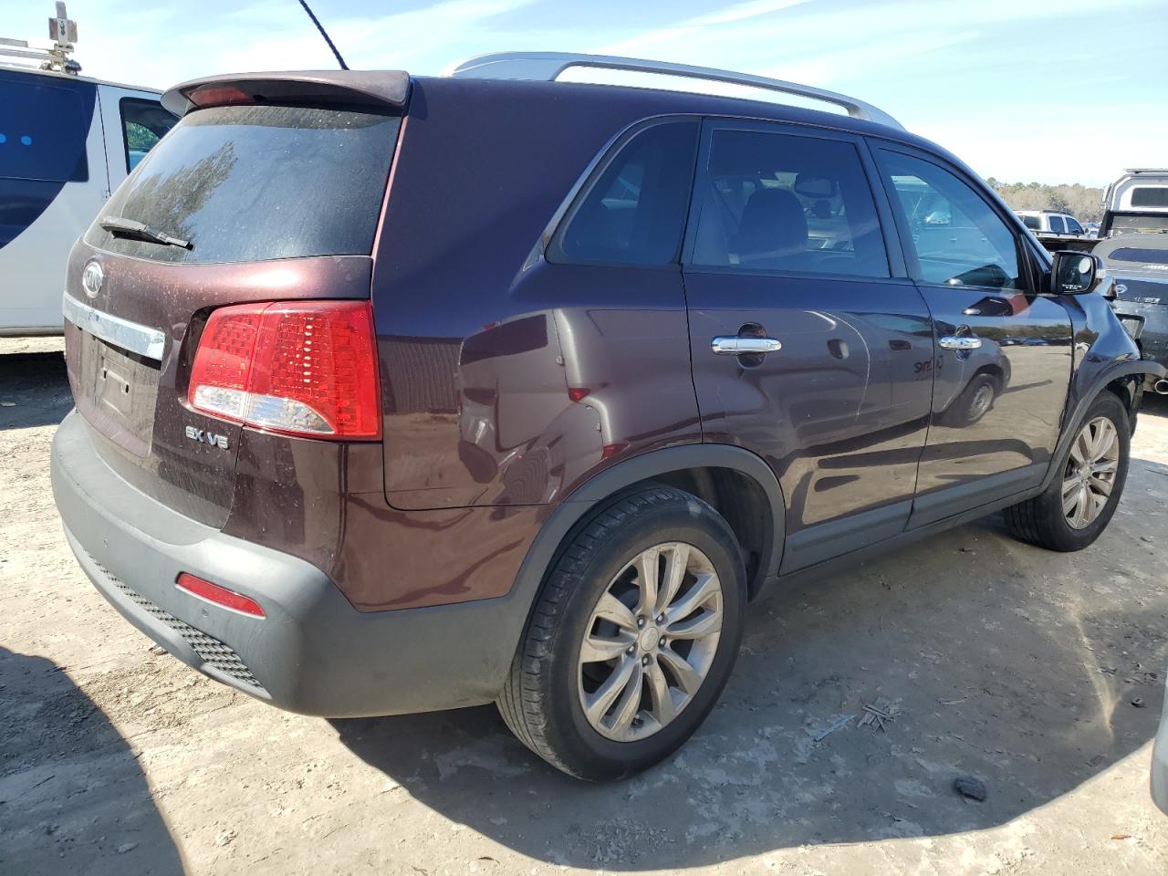 2011 Kia Sorento - Image 3