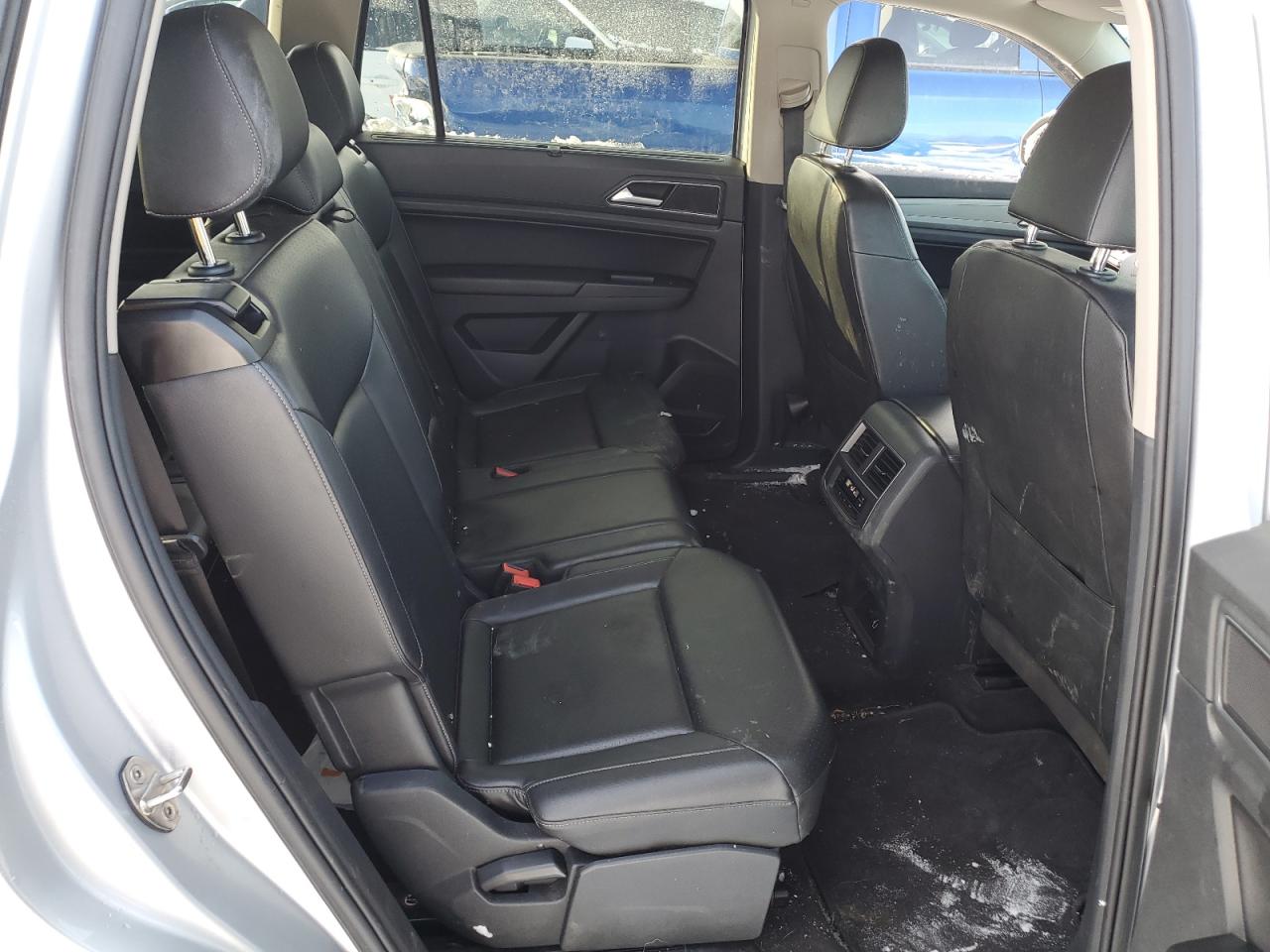 2018 Volkswagen Atlas - Image 11