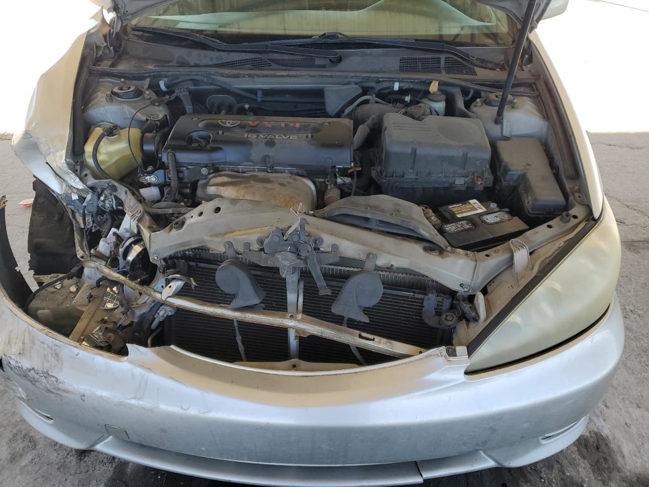 2006 Toyota Camry - Image 12