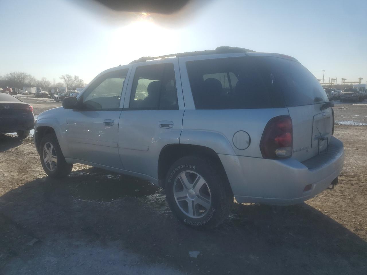 2007 Chevrolet TrailBlazer - Image 2