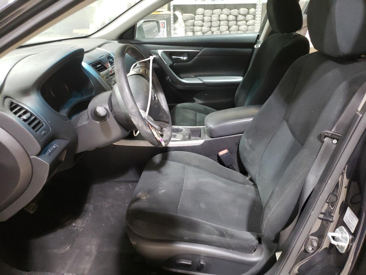 2015 Nissan Altima - Image 7
