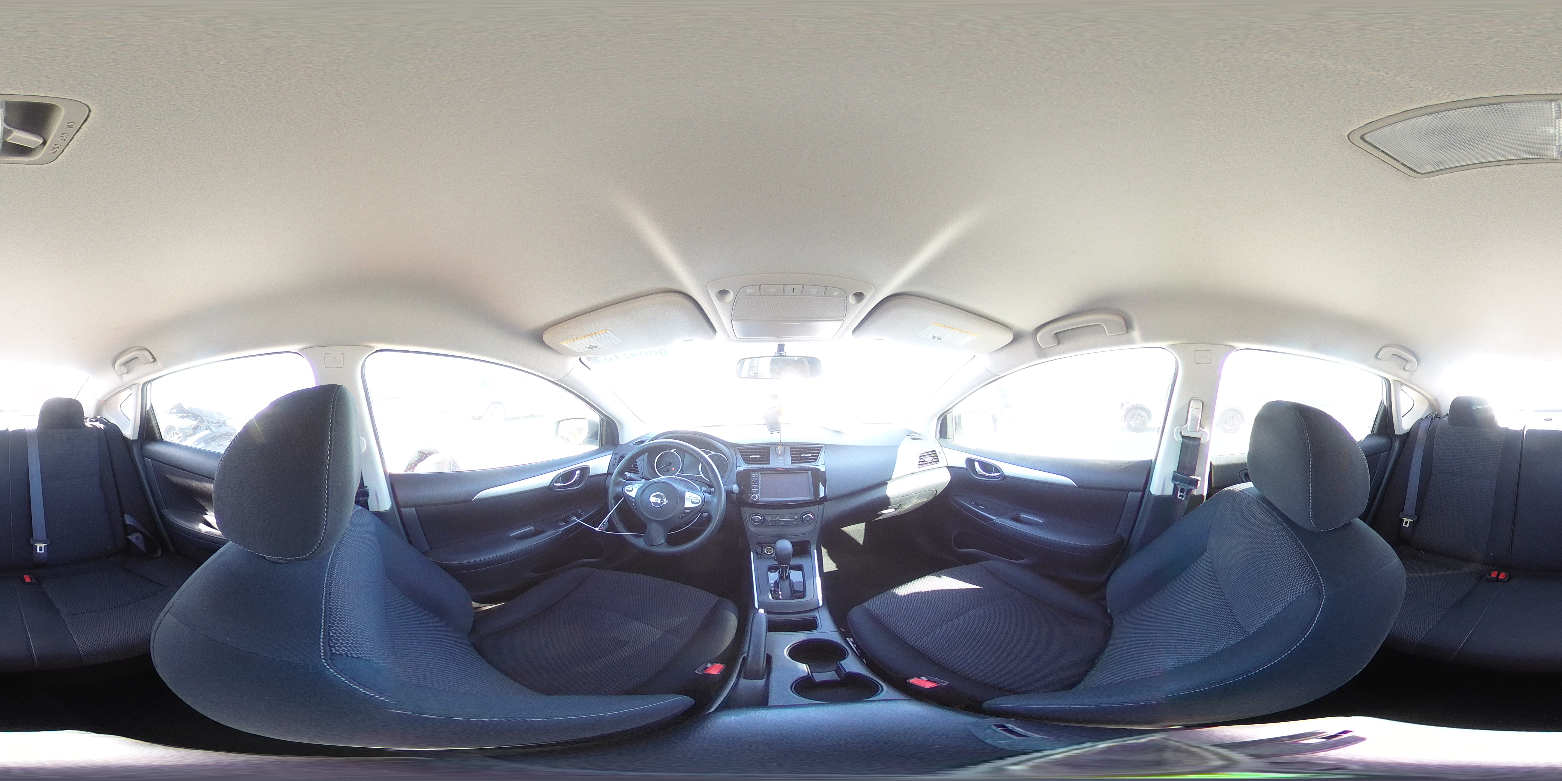 2019 Nissan Sentra - Image 13