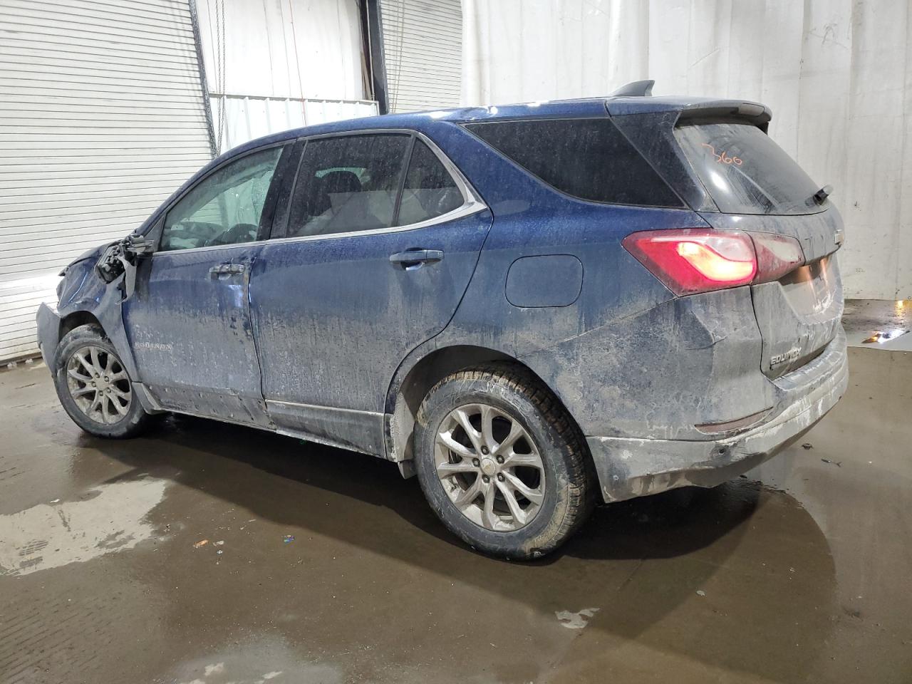 2020 Chevrolet Equinox - Image 2