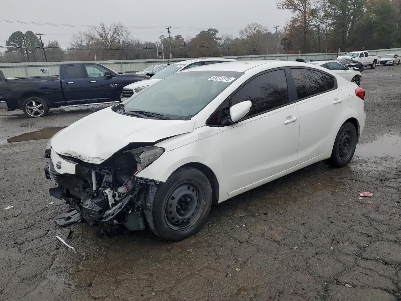 2016 Kia Forte - Image 1