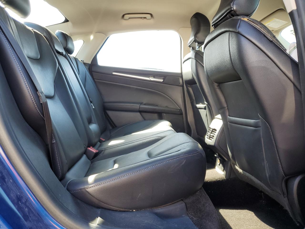 2018 Ford Fusion Titanium/Platinum Hev VIN: 3FA6P0RU0JR151049 Lot: 42453715