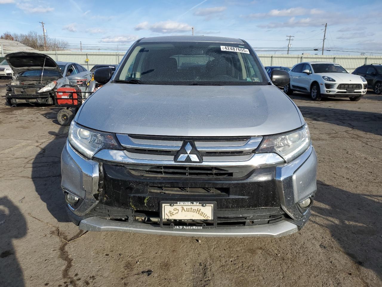 2017 Mitsubishi Outlander - Image 5