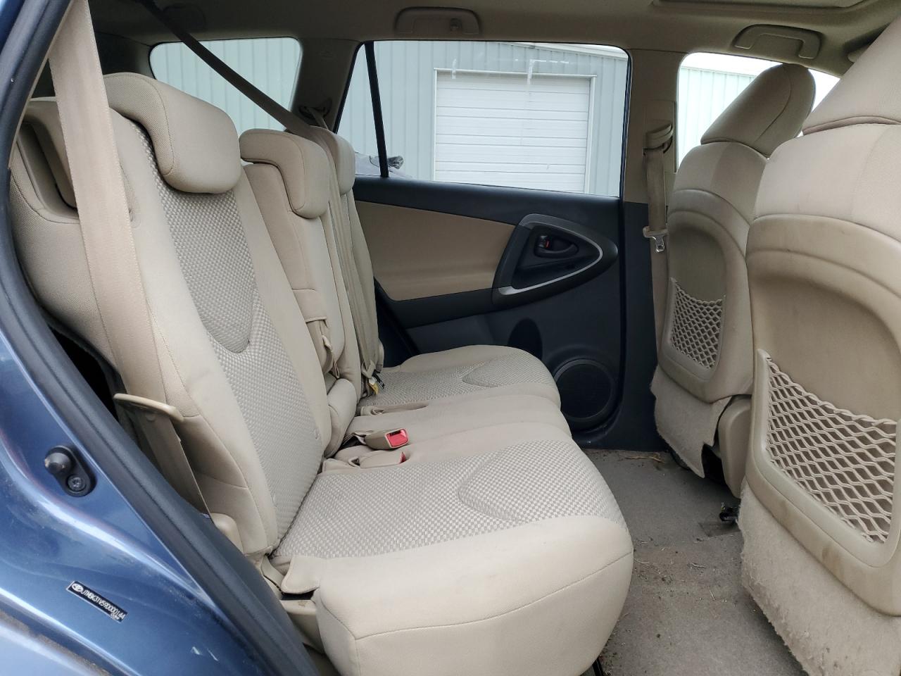 2009 Toyota RAV 4 - Image 11