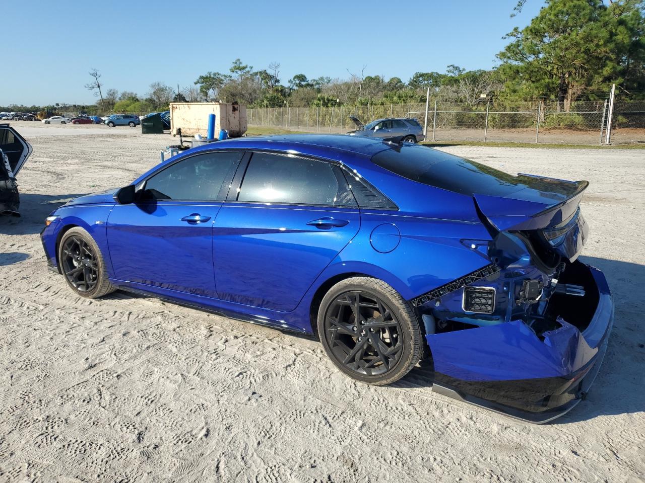 2024 Hyundai Elantra - Image 2