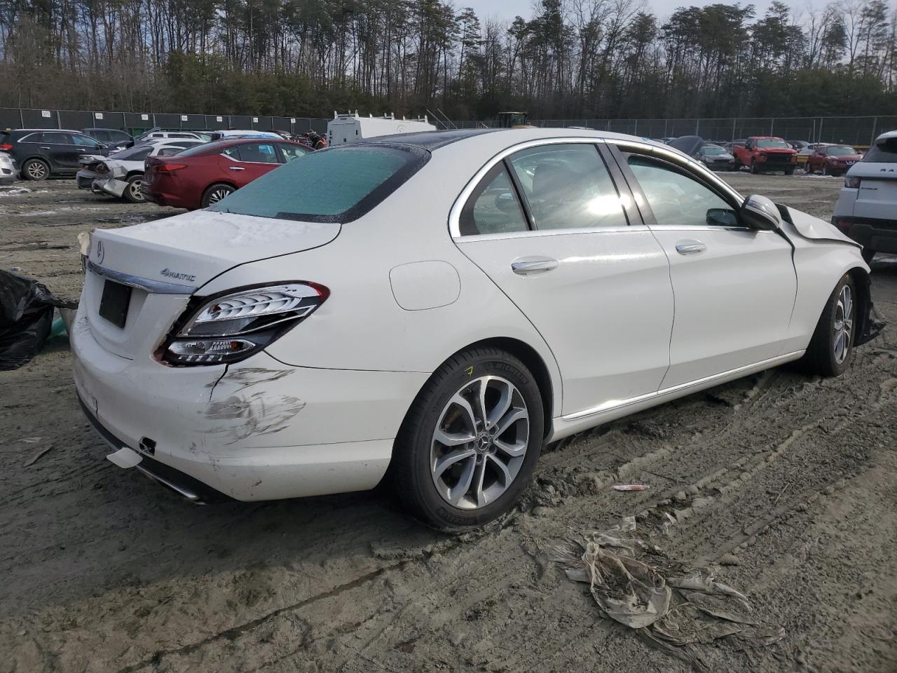 2017 Mercedes-Benz C-klasse - Image 3