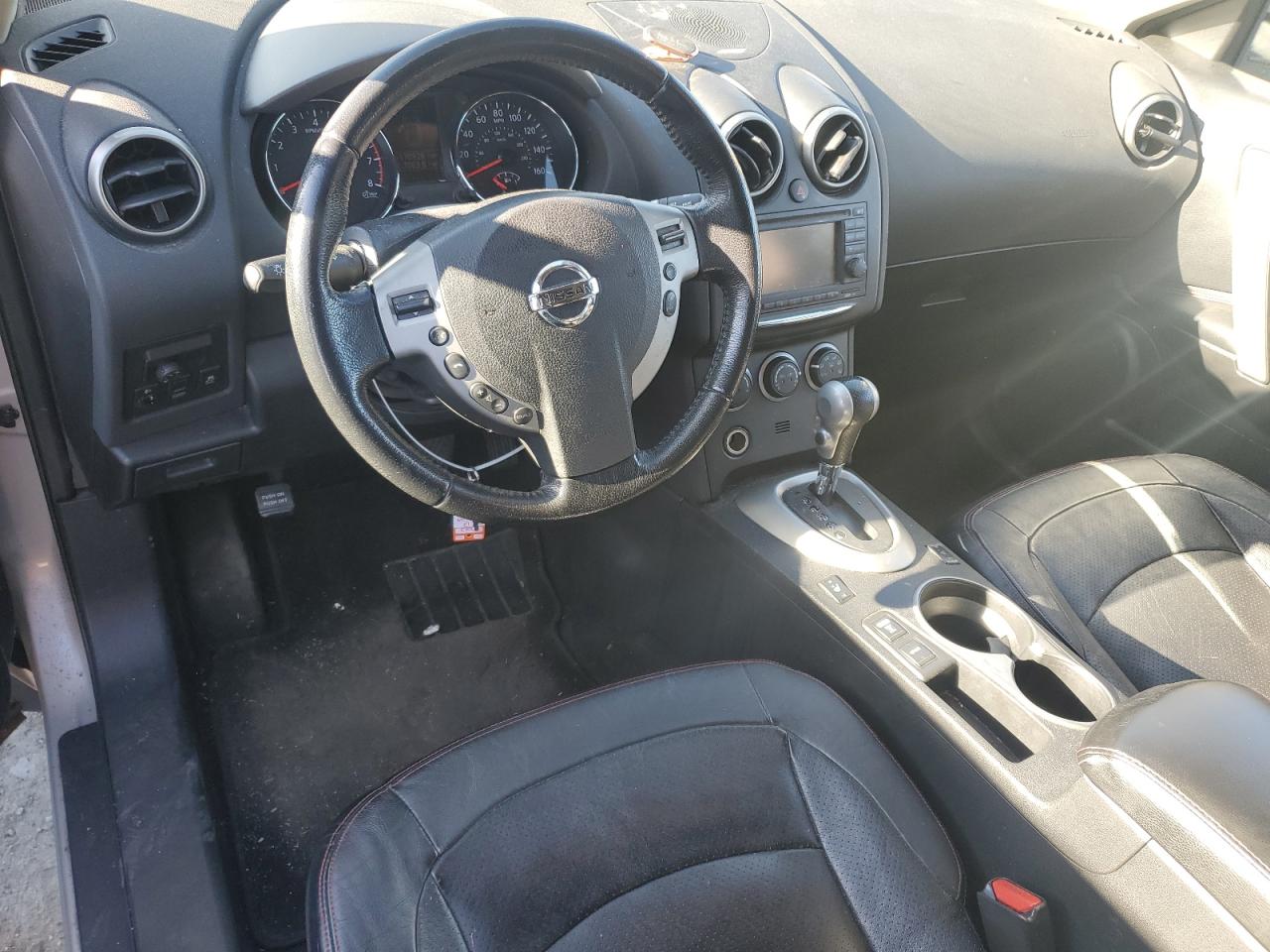 2013 Nissan Rogue - Image 8