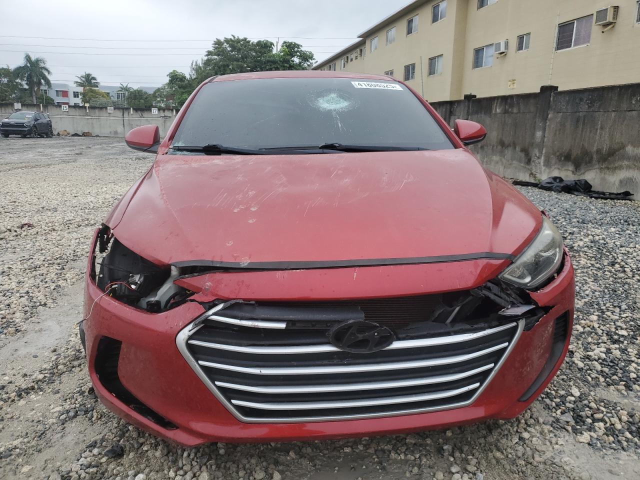 2017 Hyundai Elantra - Image 5