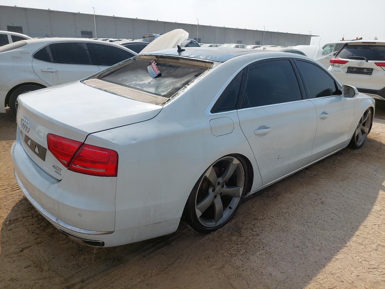 WAURGBFD3EN005113 - 2014 Audi A8 - #42897025