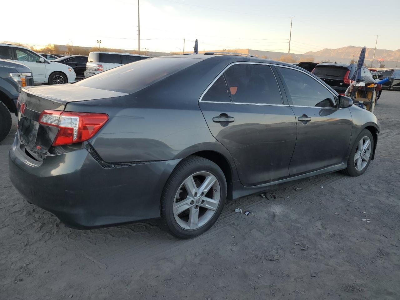 2013 Toyota Camry - Image 3