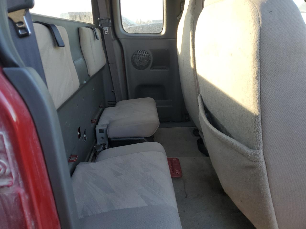 2005 Chevrolet Colorado - Image 10