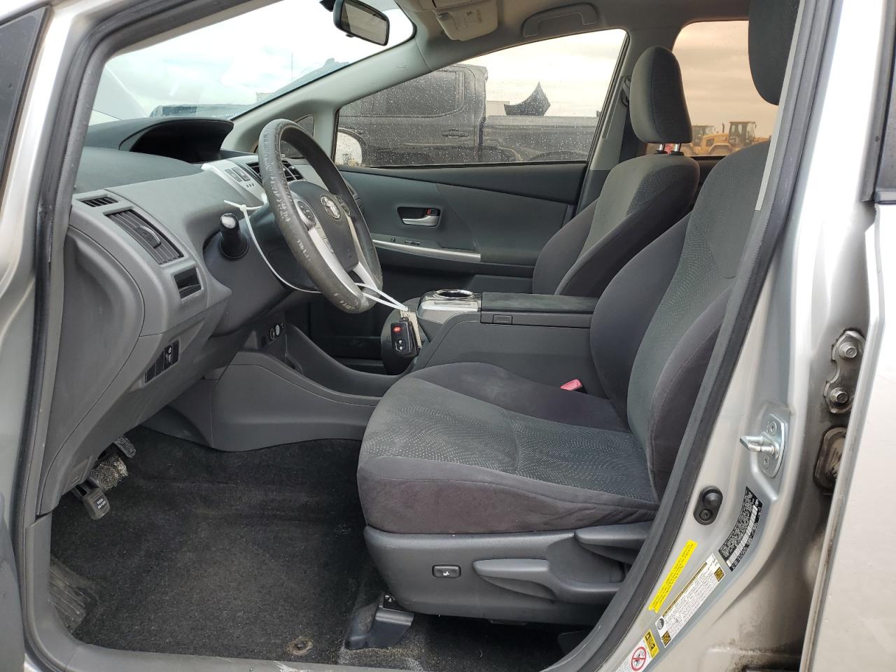 2012 Toyota Prius - Image 7
