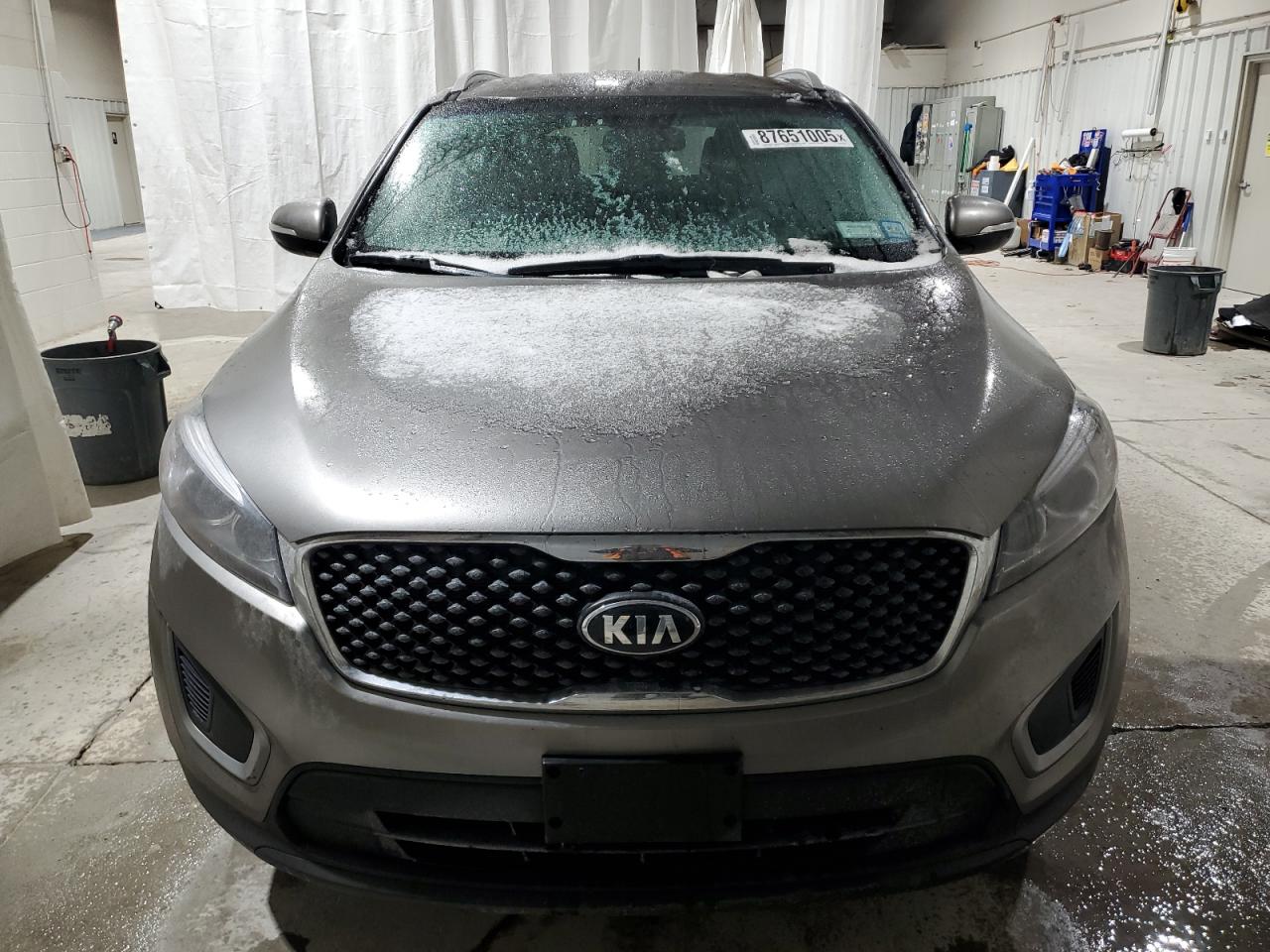 2016 Kia Sorento - Image 5